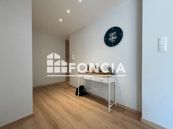 Location Appartement meublé 3 pièces 75.85 m² - 5 PLACE DU CODERC Perigueux 24000