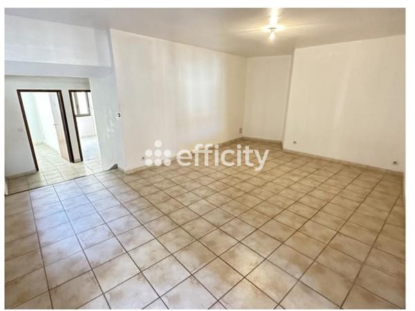 Immeuble 8 pièces - 187 m²