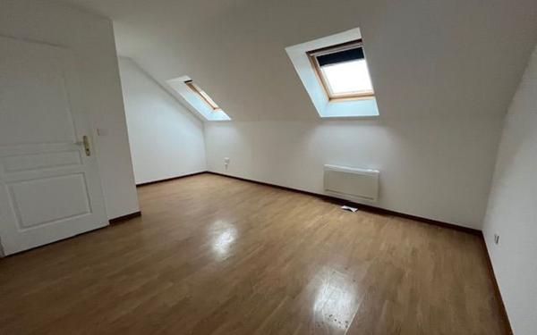 Maison à louer    5 pièces • 133 m2 Croutoy