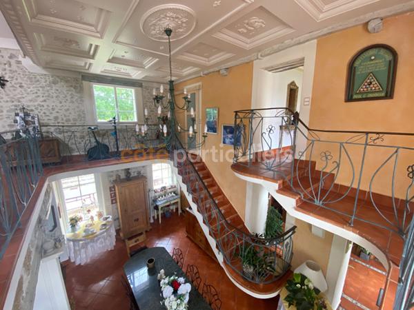 Vente
                Maison290 m² - 11 Pièces -
                    BRUYERES LE CHATEL (91680)