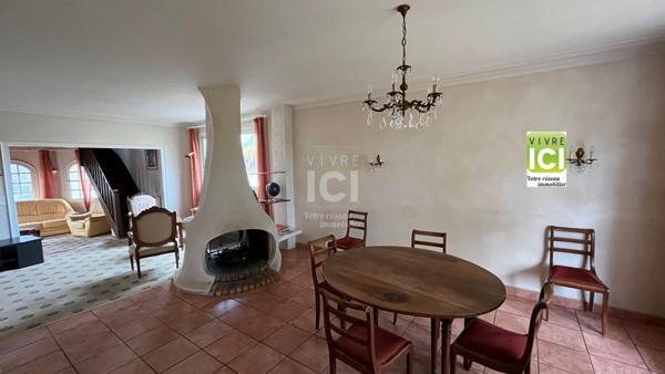 PROPRIETE 4 CHAMBRES