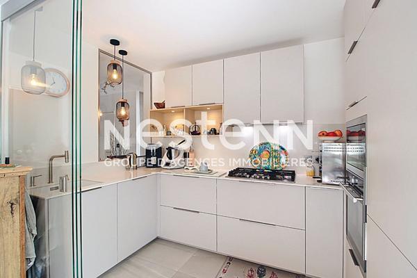 Grand Appartement d'exception T4 pièces 3 chambres avec Grande terrasse dans une petite copropriété Quartier Pagère - 69500 BRON