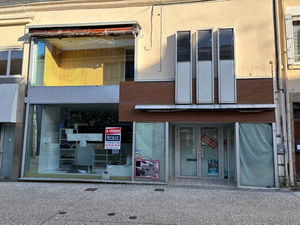 Local commercial La Roche Sur Yon 218 m2 , La roche sur yon