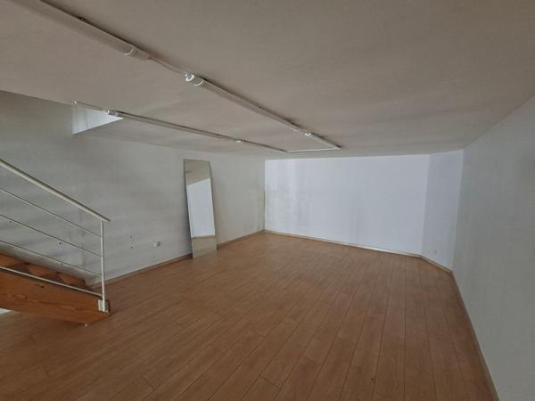 Local commercial La Roche Sur Yon 218 m2 , La roche sur yon