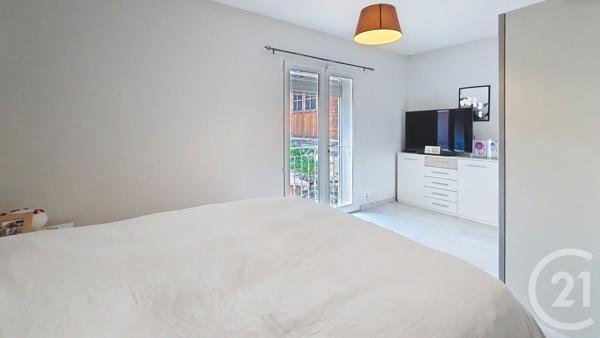 Maison à vendre  6 pièces - 172,76 m2 CARROS - 06