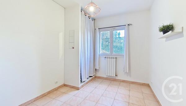 Maison à vendre  6 pièces - 172,76 m2 CARROS - 06