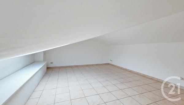 Maison à vendre  6 pièces - 172,76 m2 CARROS - 06