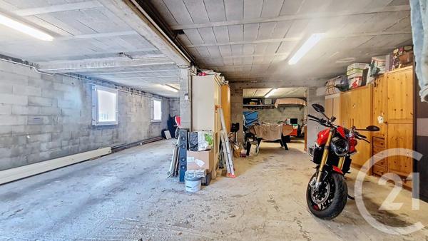 Maison à vendre  6 pièces - 172,76 m2 CARROS - 06