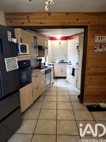 Maison à vendre 4 pièces 105 m² Charleval