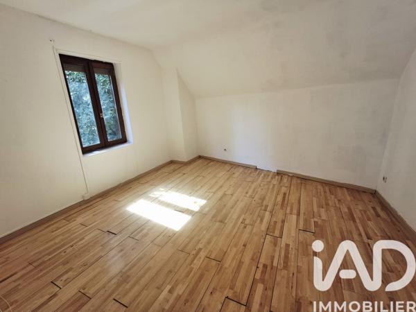 Maison à vendre 4 pièces 105 m² Charleval