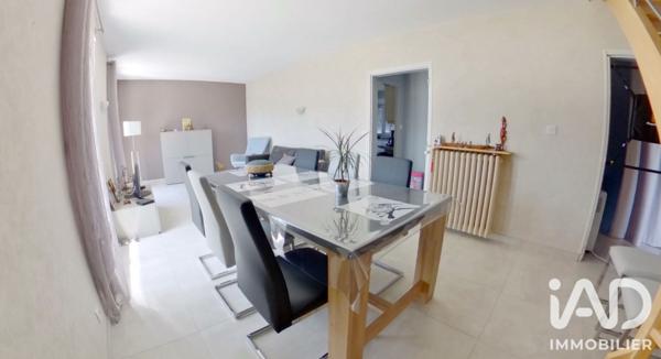 Maison à vendre 5 pièces 110 m² Saint-Jean-sur-Mayenne