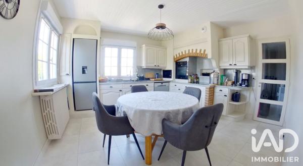 Maison à vendre 5 pièces 110 m² Saint-Jean-sur-Mayenne