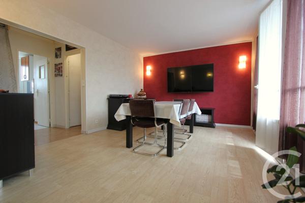 Appartement F5 à vendre  5 pièces - 80,74 m2 ST MICHEL SUR ORGE - 91