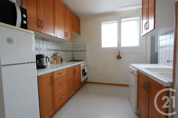 Appartement F5 à vendre  5 pièces - 80,74 m2 ST MICHEL SUR ORGE - 91