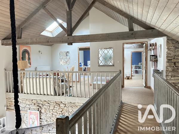 Maison à vendre 10 pièces 256 m² Saint-Étienne-de-Montluc