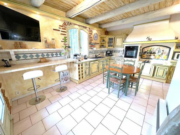 Superbe Villa de 200 m² dans la pinède