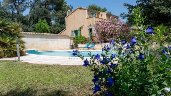 Superbe Villa de 200 m² dans la pinède