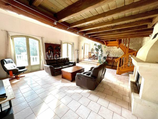 Superbe Villa de 200 m² dans la pinède