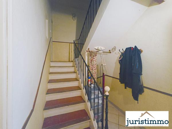 Travaillan (84850) PROPRIETE COMPOSEE D'UNE HABITATION PRINCIPALE, DEUX T2, UN ATELIER et DEUX GARAGES SUR 2000M² DE TERRAIN