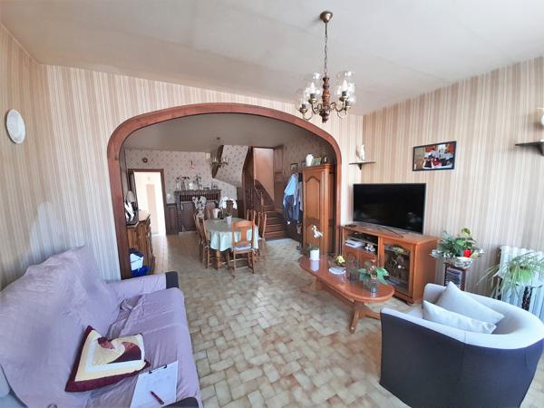 Maison de bourg 120m² MESANGER