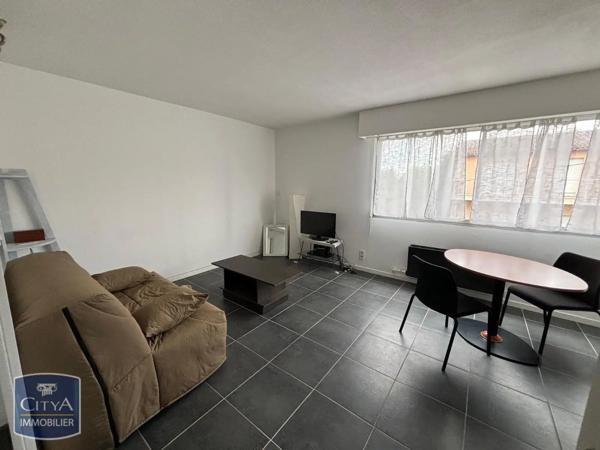Appartement à louer 1 pièce 32.01m² Périgueux (24000)
