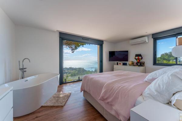 Vente Appartement de luxe Sète 4 Pièces 109 m²