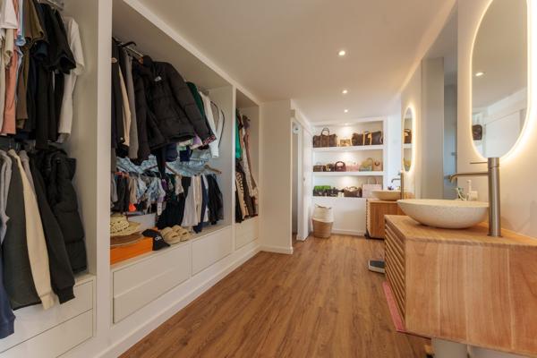 Vente Appartement de luxe Sète 4 Pièces 109 m²