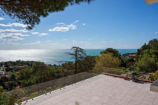 Vente Appartement de luxe Sète 4 Pièces 109 m²