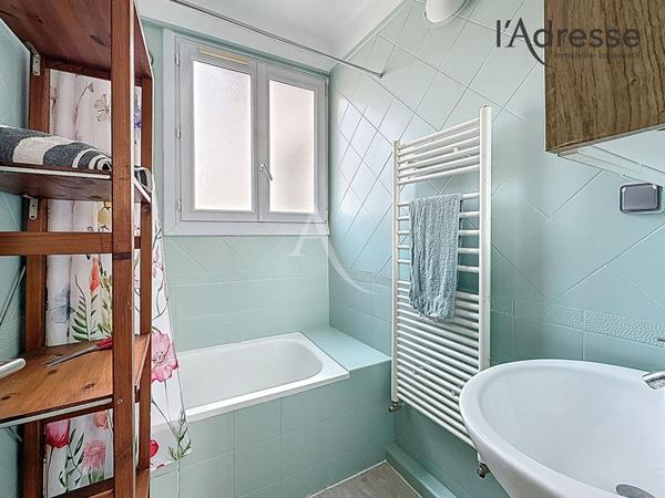 RUEIL-MALMAISON/ Avenue du Président Pompidou - Appartement 2 pièces 47m² - 1 Cave