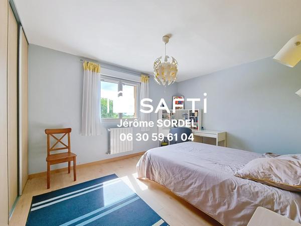 Maison T9 - 5 chambres - Blanquefort - 238m²