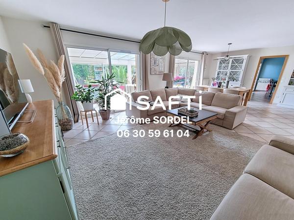 Maison T9 - 5 chambres - Blanquefort - 238m²