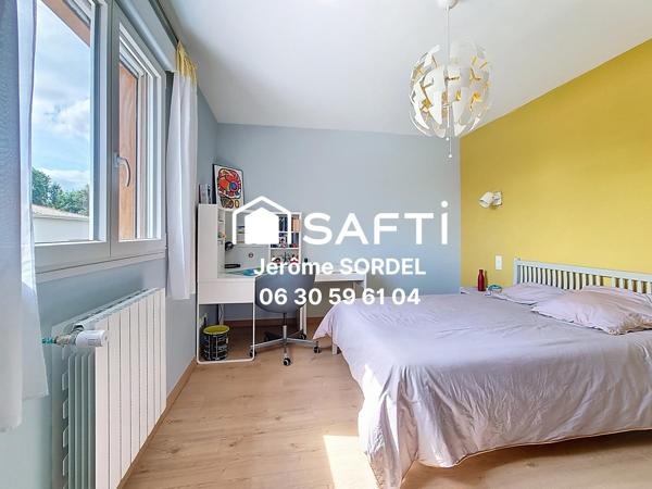 Maison T9 - 5 chambres - Blanquefort - 238m²