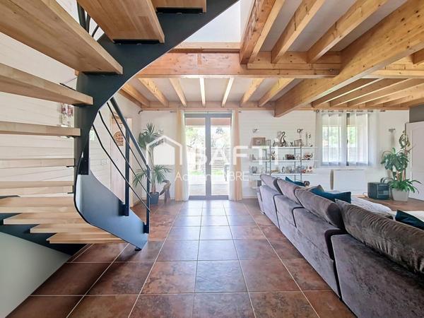 Maison en ossature bois de 126m² sans travaux à proximité du centre ville de Bessières et des commodités.