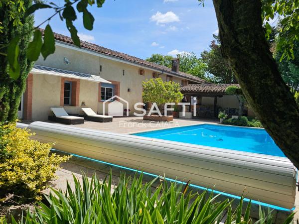 Cachet et vue Pyrénées pour cette propriété équestre