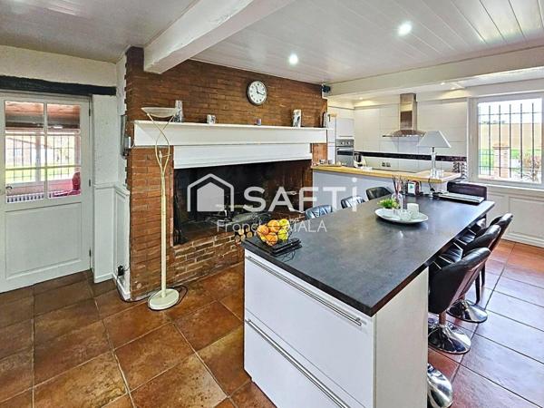 Cachet et vue Pyrénées pour cette propriété équestre