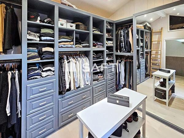 Cachet et vue Pyrénées pour cette propriété équestre