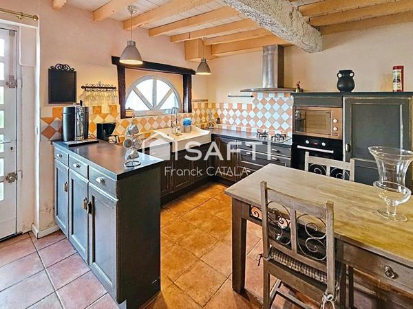 Cachet et vue Pyrénées pour cette propriété équestre