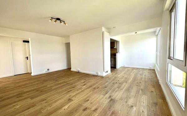 Appartement à vendre    4 pièces •  Bordeaux