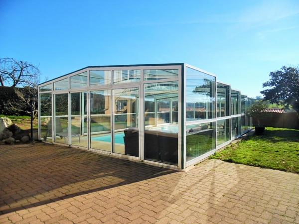 MAISON SUR SOUS-SOL DE 121 M², 4 CHAMBRES, A 15 MN DE CHOLET