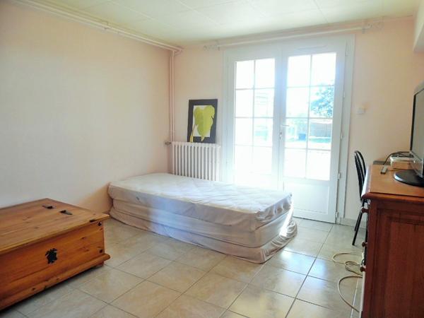 MAISON SUR SOUS-SOL DE 121 M², 4 CHAMBRES, A 15 MN DE CHOLET