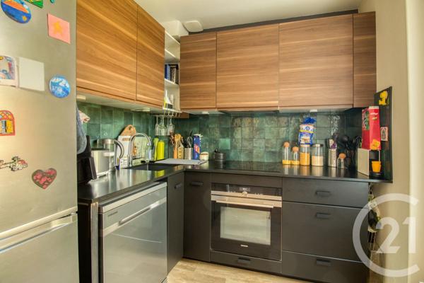 Maison à vendre  5 pièces - 96,70 m 2   ERMONT  - 95