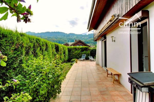 BELLE MAISON FAMILIALE 7 PIÈCES - TERRAIN ARBORÉ ET JOLIE VUE
