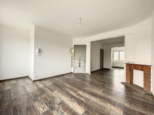 MAISON RENOVEE DANS SECTEUR PRISE