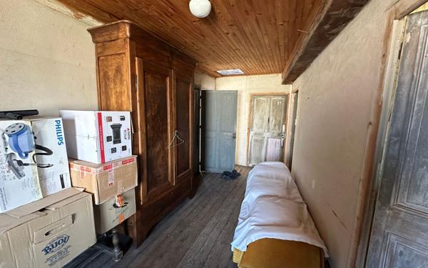 Maison à vendre    6 pièces •  Saint-Donat-sur-l'Herbasse