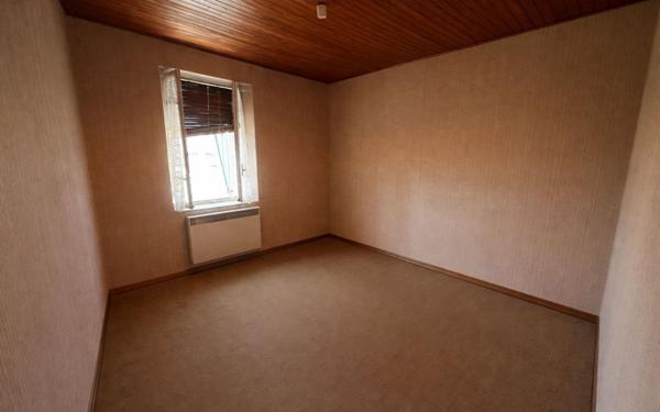 Maison à vendre    6 pièces •  Saint-Donat-sur-l'Herbasse