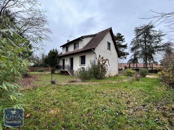 Maison à louer 6 pièces 135.75m² Orphin (78125)