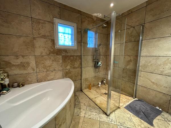 Maison Carcassonne avec partie indépendante de 45m² de plain pied