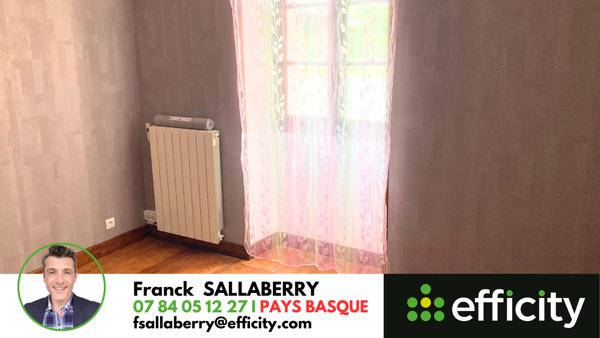 Appartement
         8 pièces
        - 160 m²
