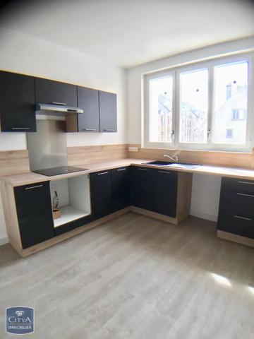 Appartement à louer 5 pièces 102.19m² Beauvais (60000)