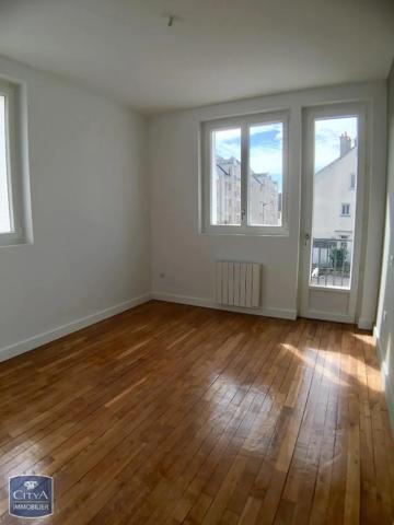 Appartement à louer 5 pièces 102.19m² Beauvais (60000)
